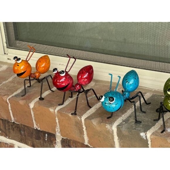 Metal Ant Garden Decor Set of 4 Colorful Outdoor Garden Yard Art Wall - Picture 1 of 3